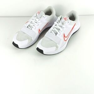 Nike MC Trainer 2 Women’s Workout Shoes size 8 Barely Grape/White/Black/Br